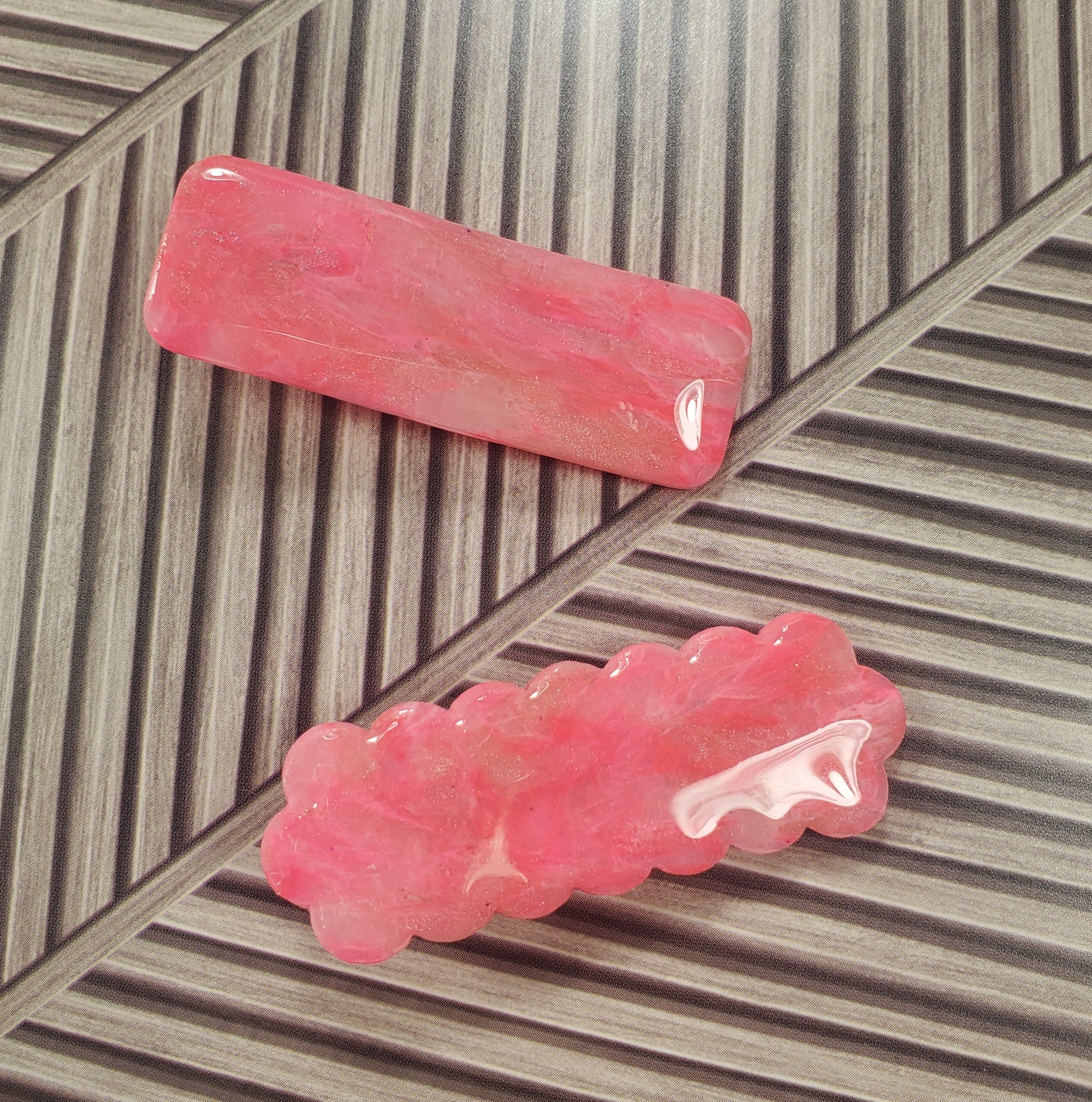 Pretty hair clip sets