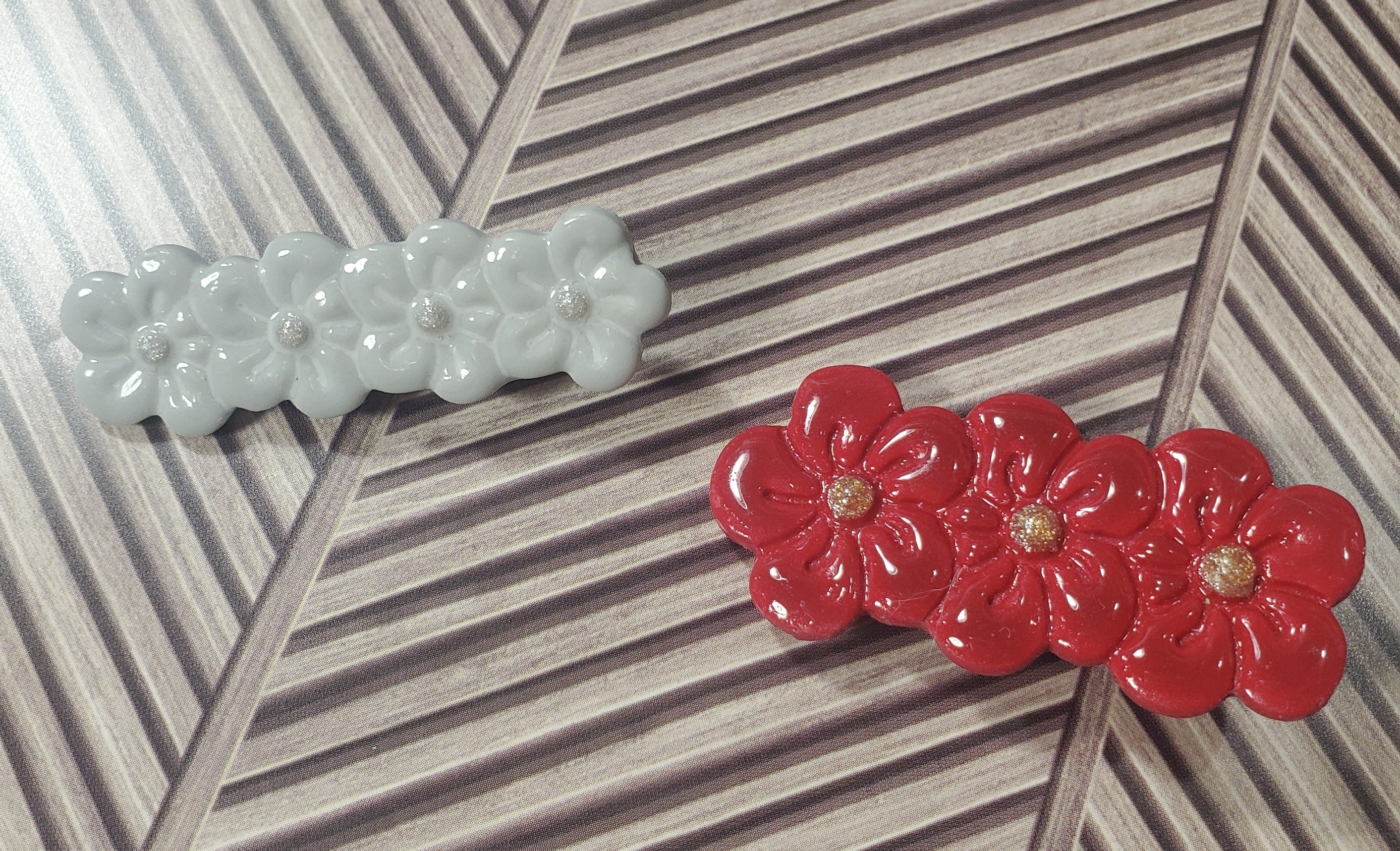 Floral hair clip sets