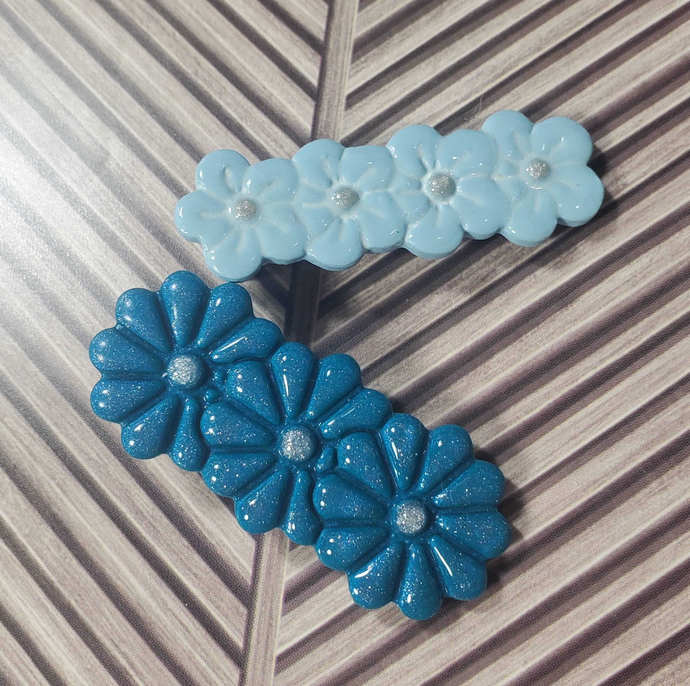 Floral hair clip sets