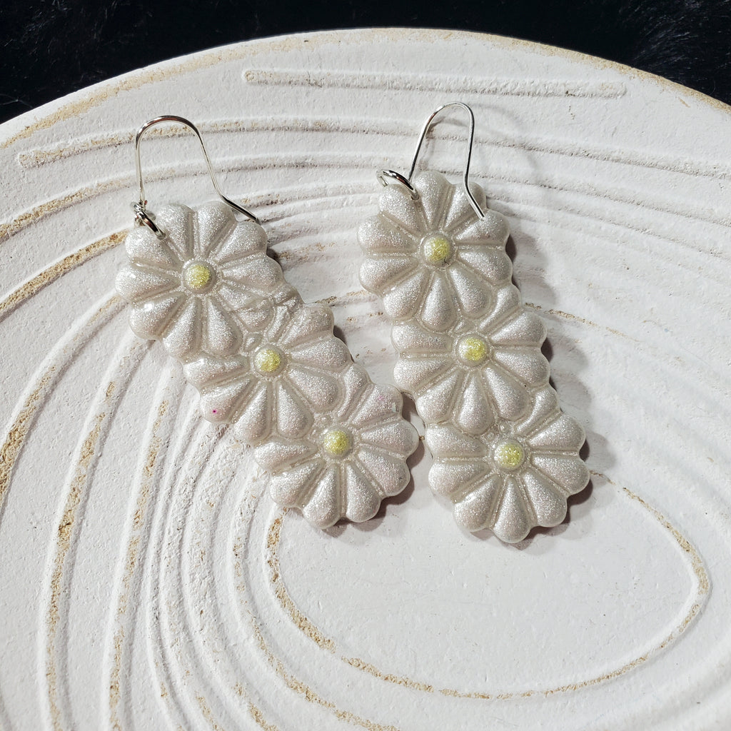 Daisy chains